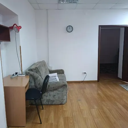 מוקצ'בה Apartments Domovik On Valenberga 3 מראה חיצוני תמונה